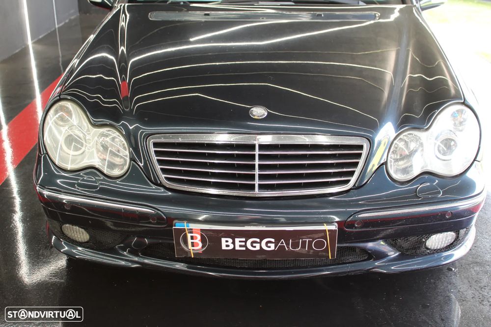 Mercedes-Benz C 30 AMG T CDI - 31
