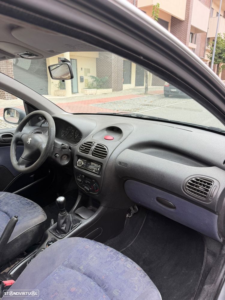 Peugeot 206 1.1 XR Présence - 9