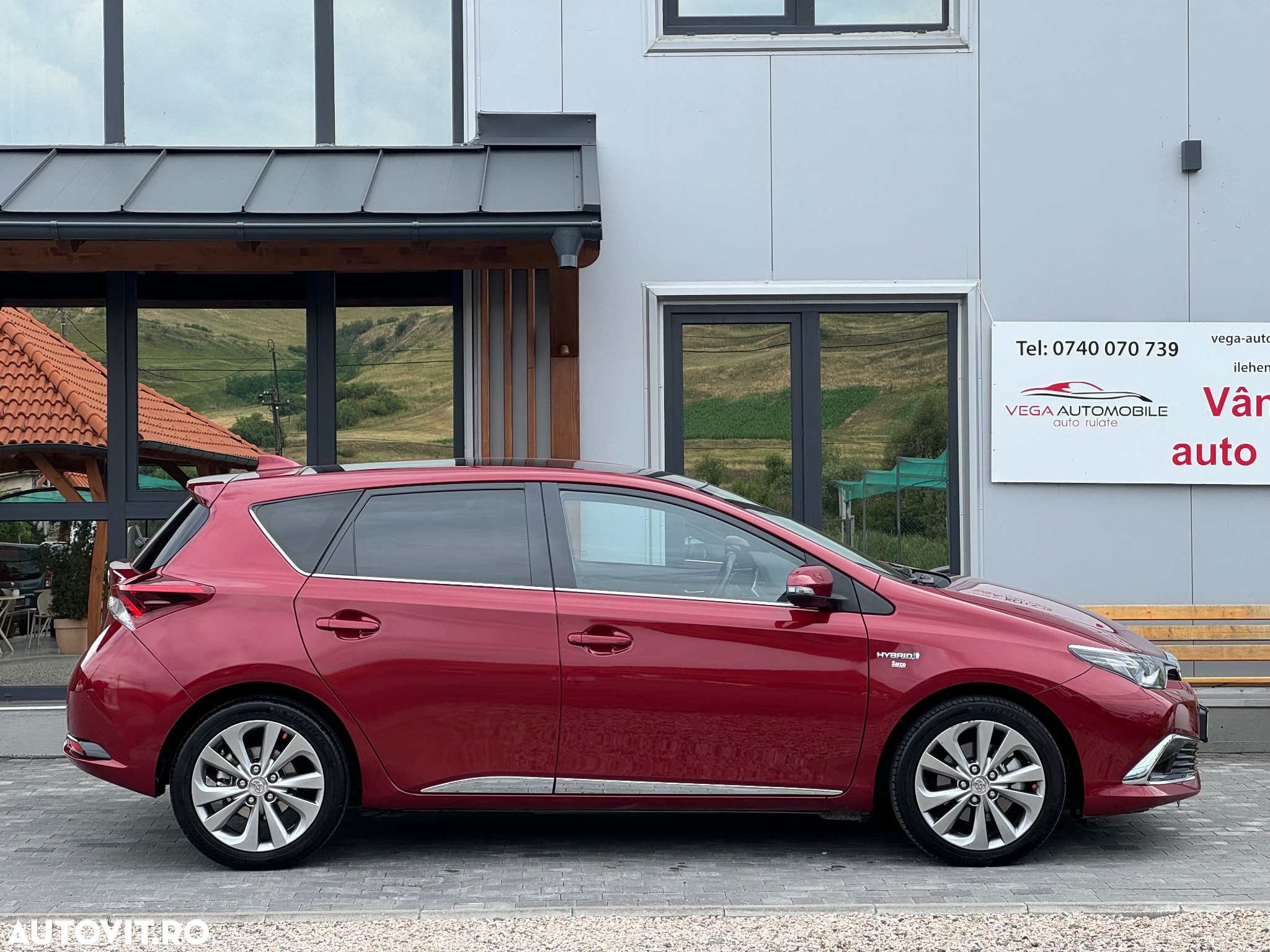Toyota Auris 1.8 VVT-i Hybrid Automatik Design Edition - 5