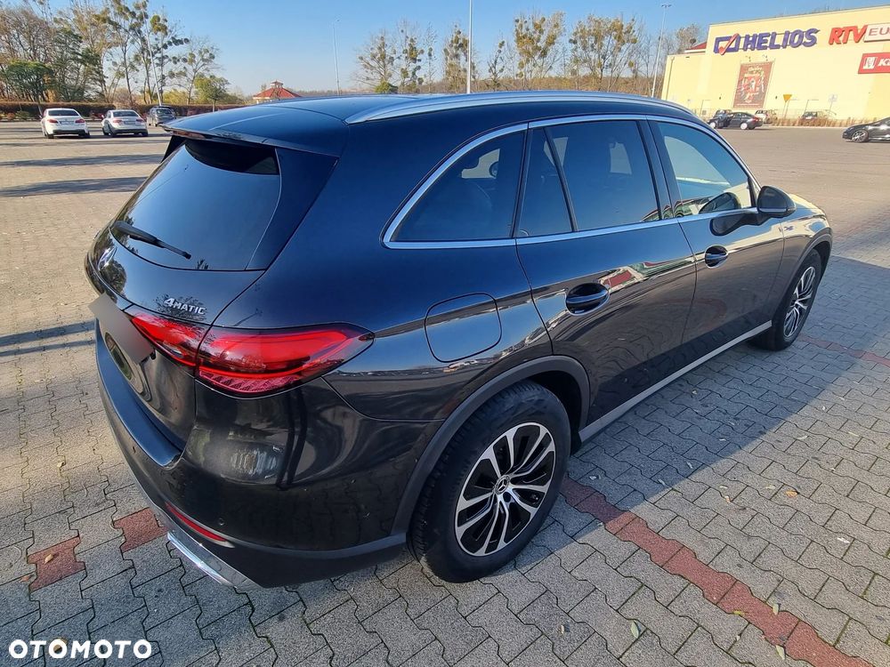 Mercedes-Benz GLC ver-200-4--matic - 2