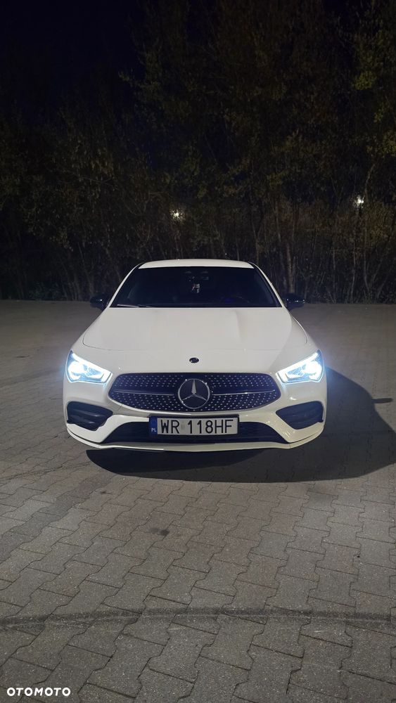 Mercedes-Benz CLA 220 AMG Line 7G-DCT - 1