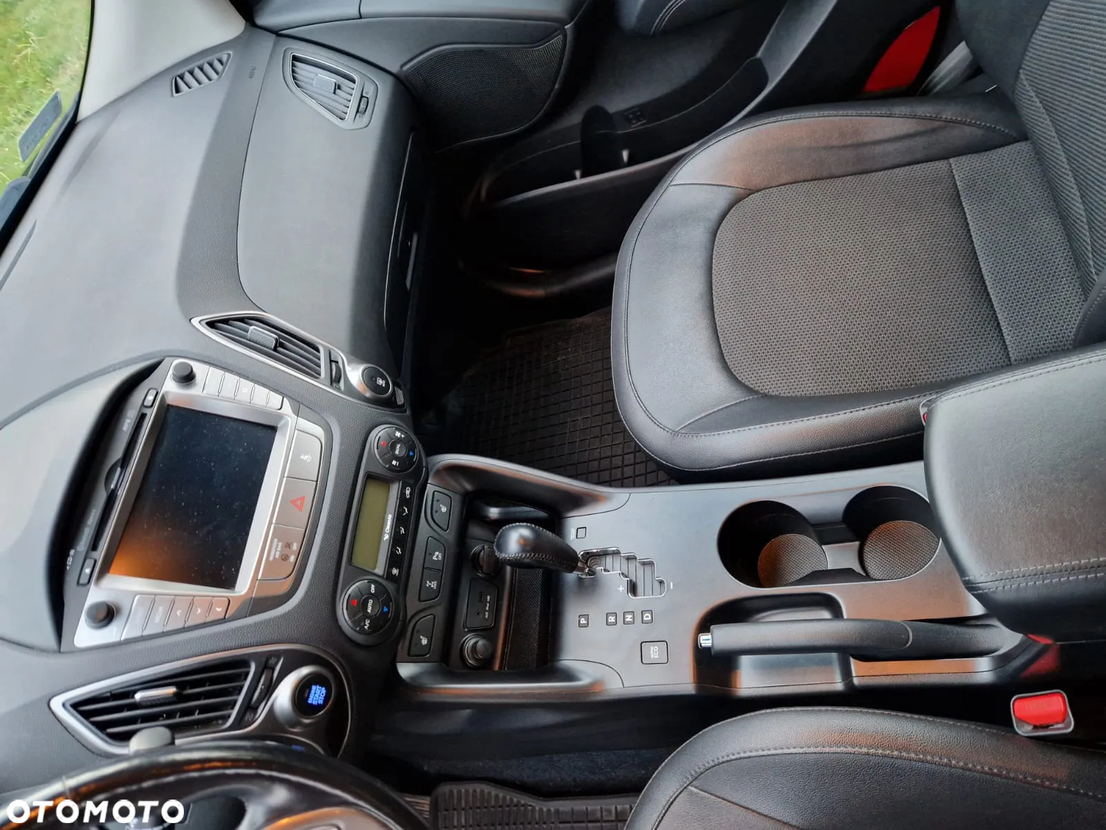 Hyundai ix35 2.0 CRDi 4WD Automatik Premium - 8