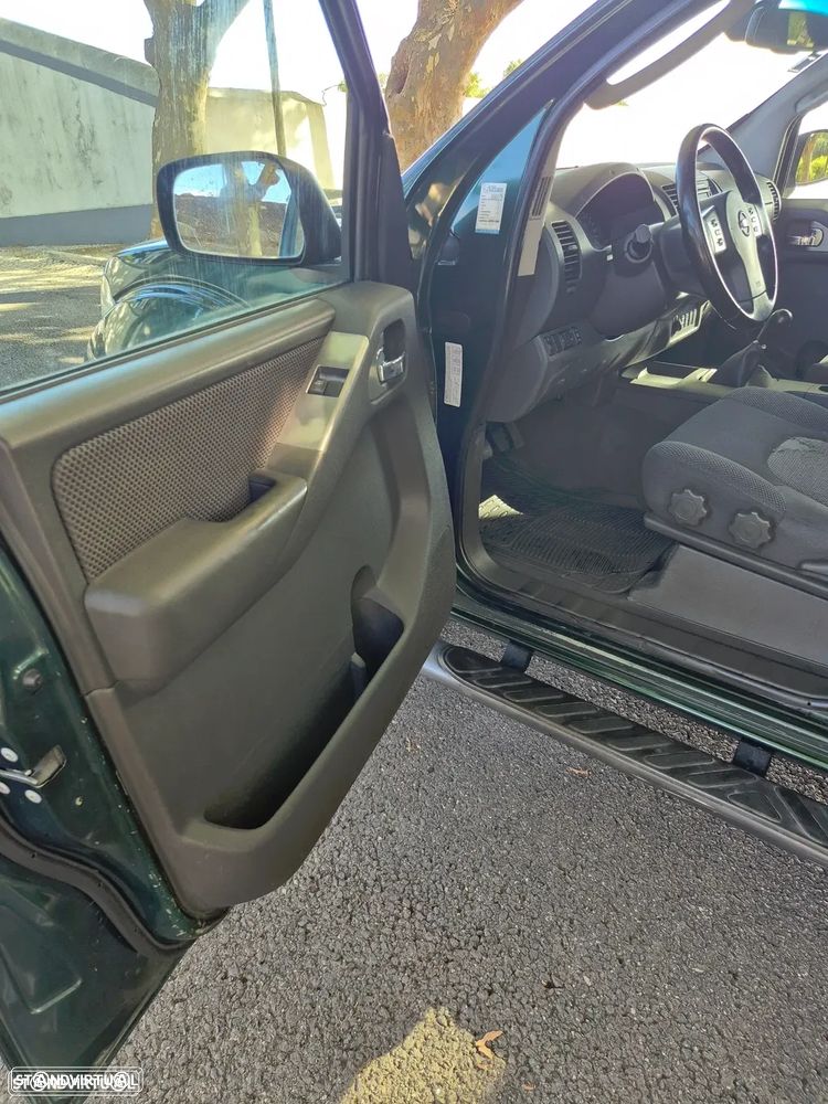 Nissan Pick Up 2.5 TD CD P.E.+AC CM - 12