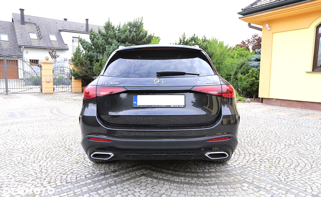 Mercedes-Benz GLC 300 4-Matic - 7