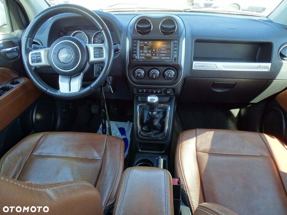 Jeep Compass - 8