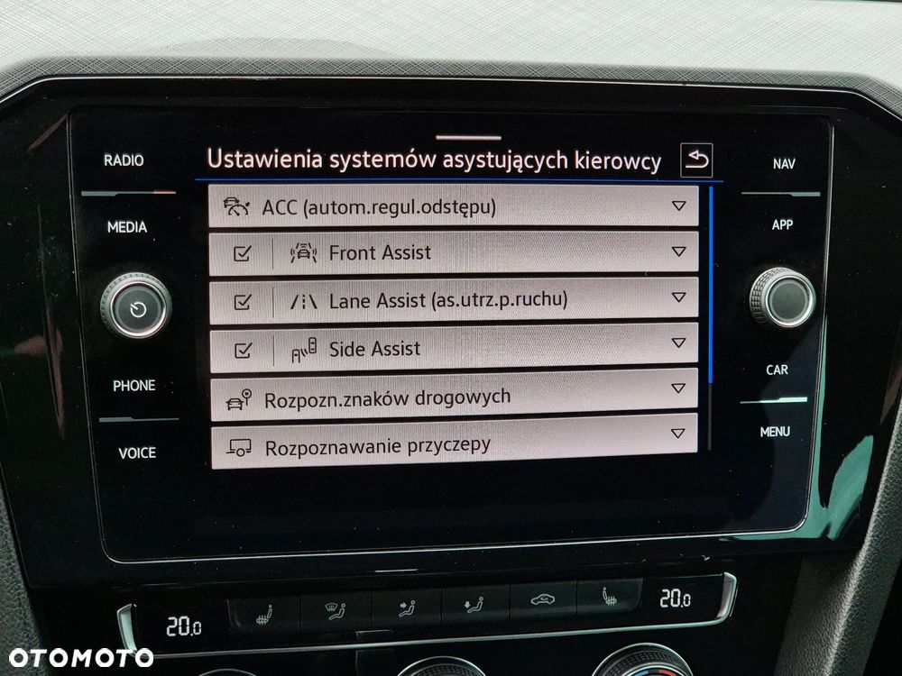 Volkswagen Passat 2.0 TSI Business DSG - 23