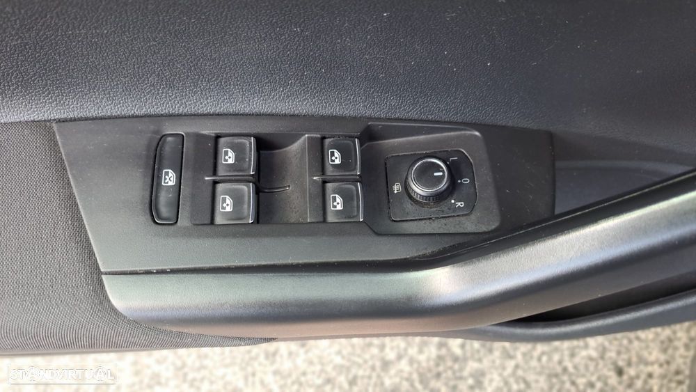 VW Polo 1.0 Confortline - 50