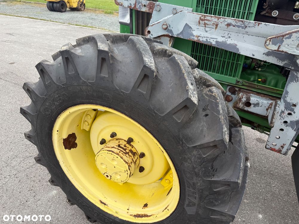 John Deere 6300 / NISKIE MOTOGODZINY / NOWE OPONY / ŁADOWACZ PRZEDNI / DODATKOWY OSPRZĘT / Z FRANCJI / STAN BDB / / / - 9
