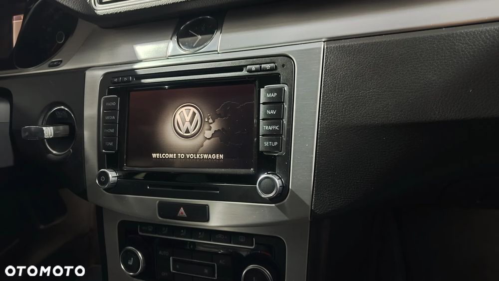 Volkswagen Passat Variant - 19