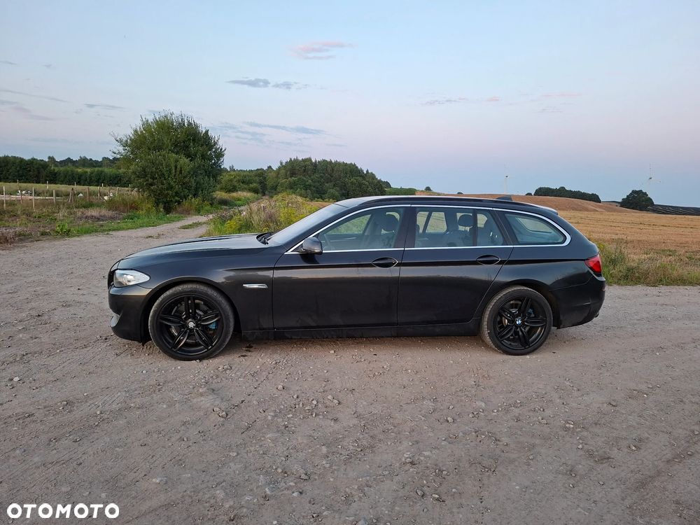 BMW Seria 5 520d - 3