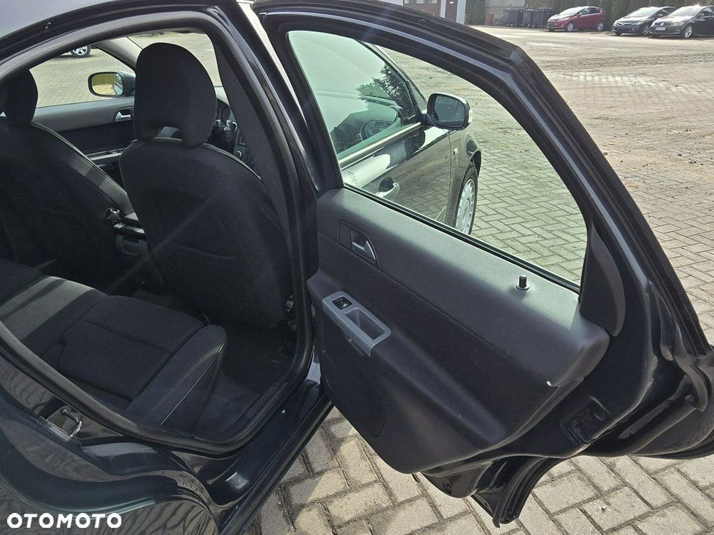 Volvo S40 - 17