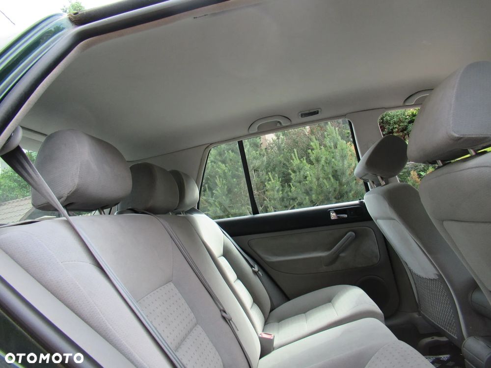 Volkswagen Golf 1.4 Comfortline - 27