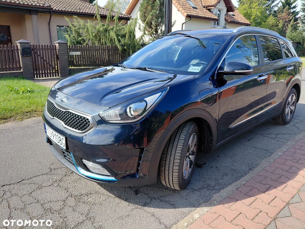 Kia Niro 1.6 GDI Plug-in Hybrid L Business Line - 2