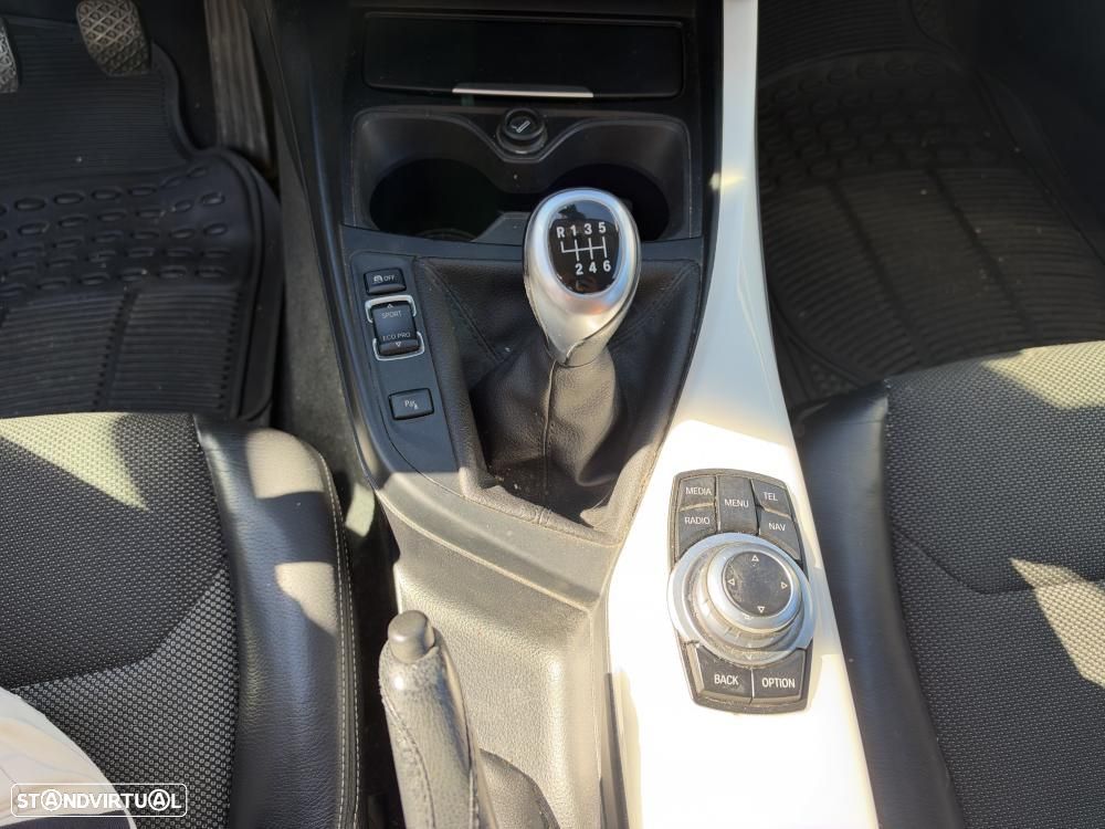 BMW 118 d Line Sport Shadow - 9