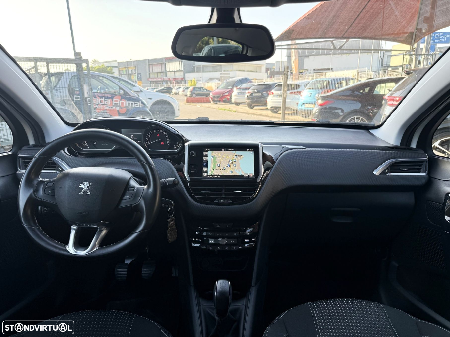 Peugeot 208 1.2 PureTech Style - 14