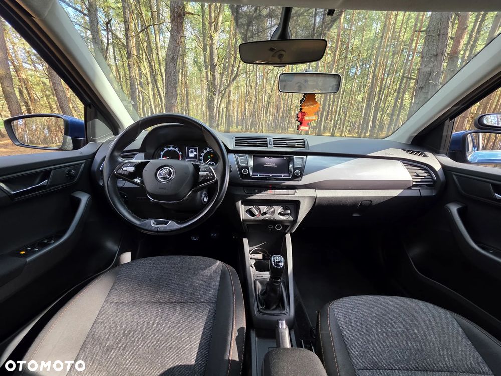 Skoda Fabia 1.0 Ambition Plus - 10