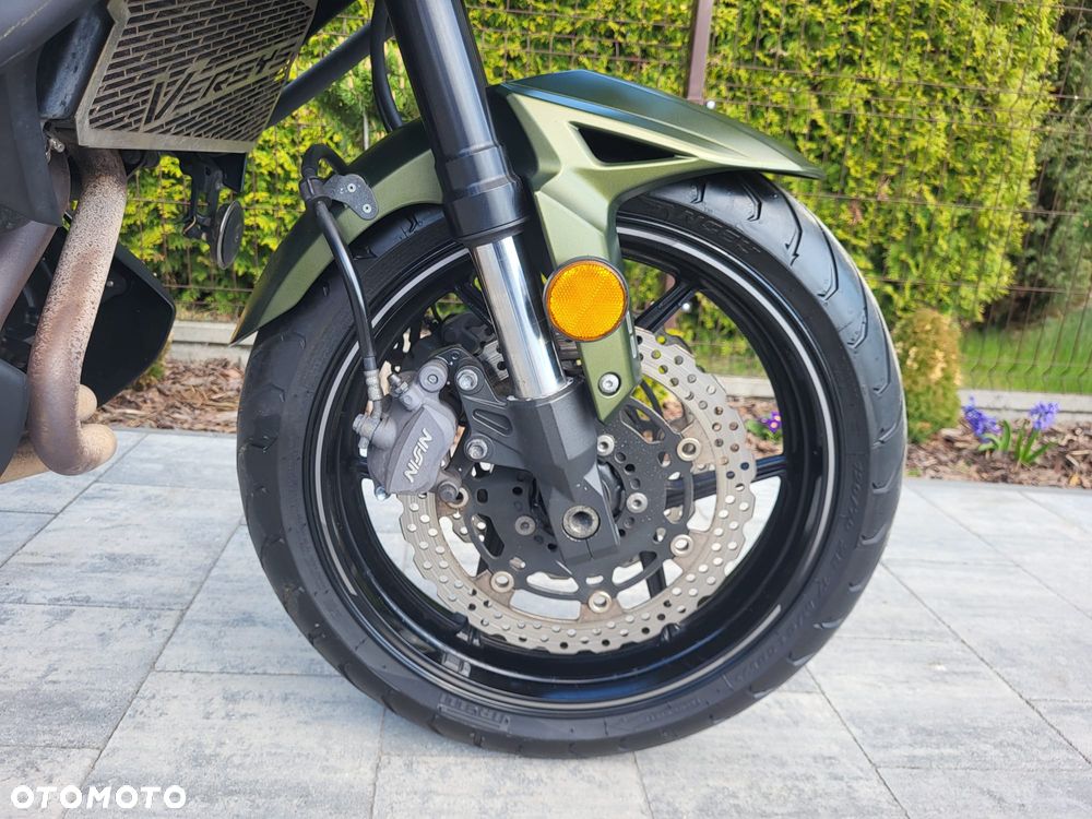 Kawasaki Versys 650 - 13