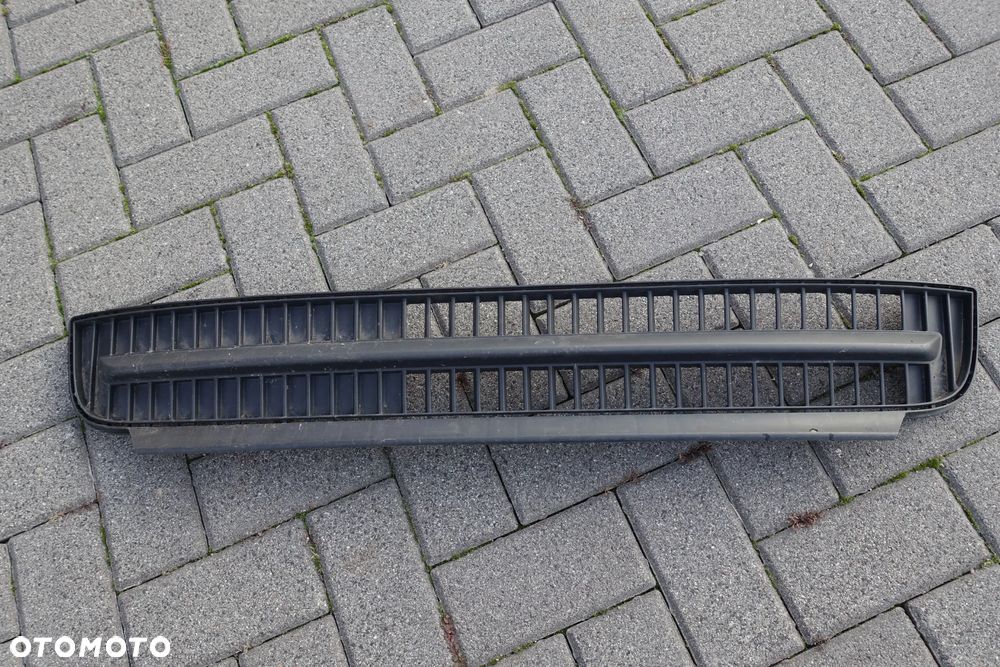 KRATKA ZDERZAKA SKODA CITIGO 11r.  E- CITIGO - 8