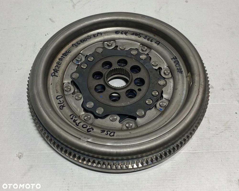KOŁO DWUMASOWE SPRZĘGŁO AUDI VW 2.0 TFSI 06K105266A - 1