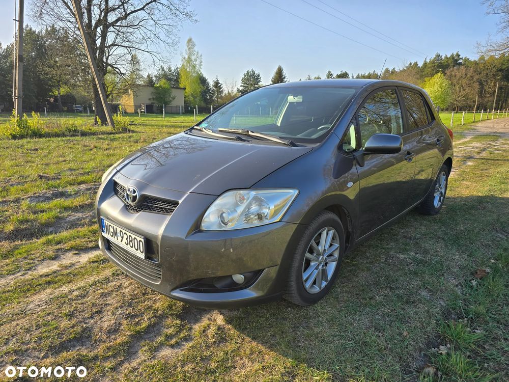 Toyota Auris 2.0 D-4D - 3