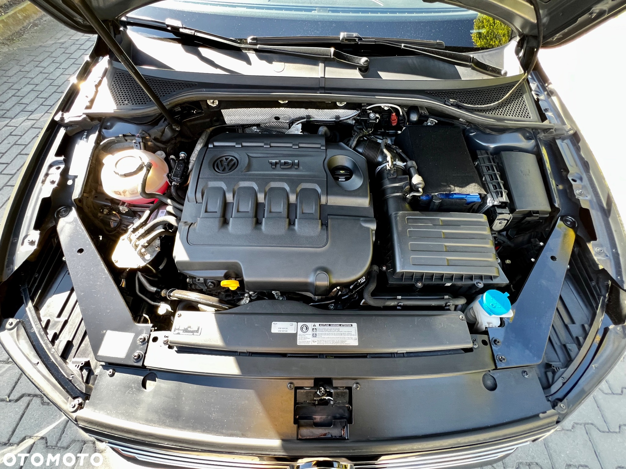 Volkswagen Passat Variant 2.0 TDI DSG (BlueMotion Technology) Comfortline - 24
