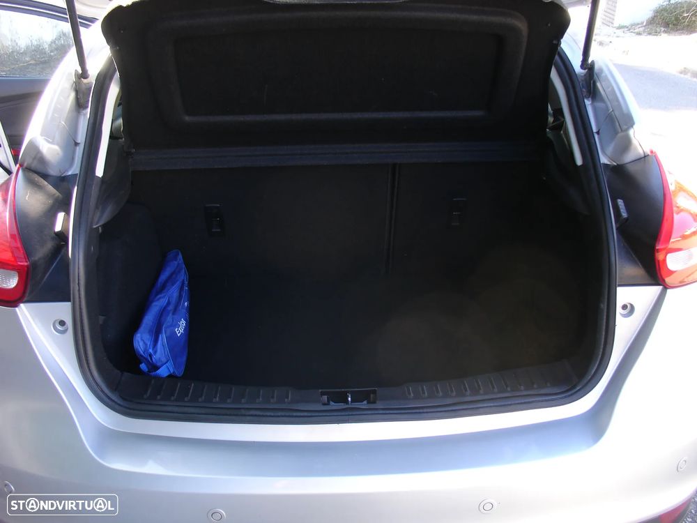 Ford Focus 1.5 TDCi Trend+ - 26