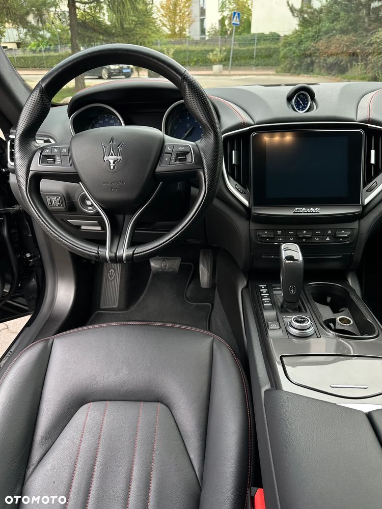 Maserati Ghibli S Q4 - 15