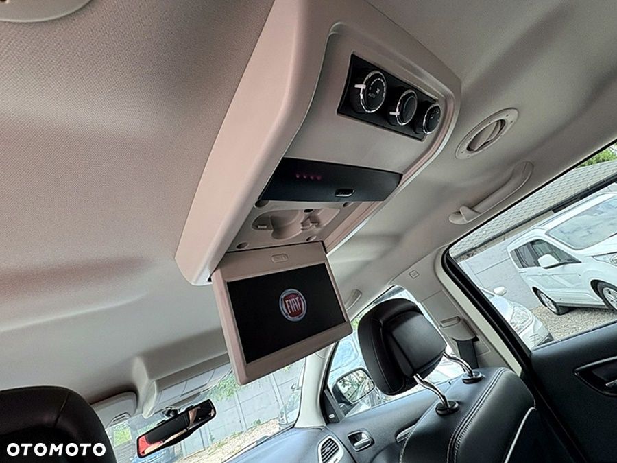 Fiat Freemont 2.0 Multijet Lounge AWD - 19