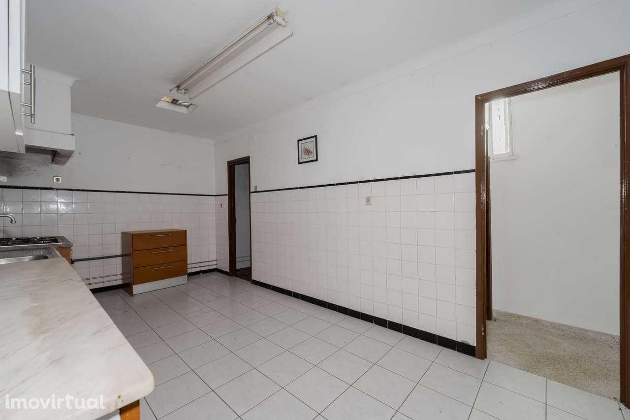 Prédio para venda em Arca e Ponte de Lima, Viana do Castelo - Grande imagem: 4/34