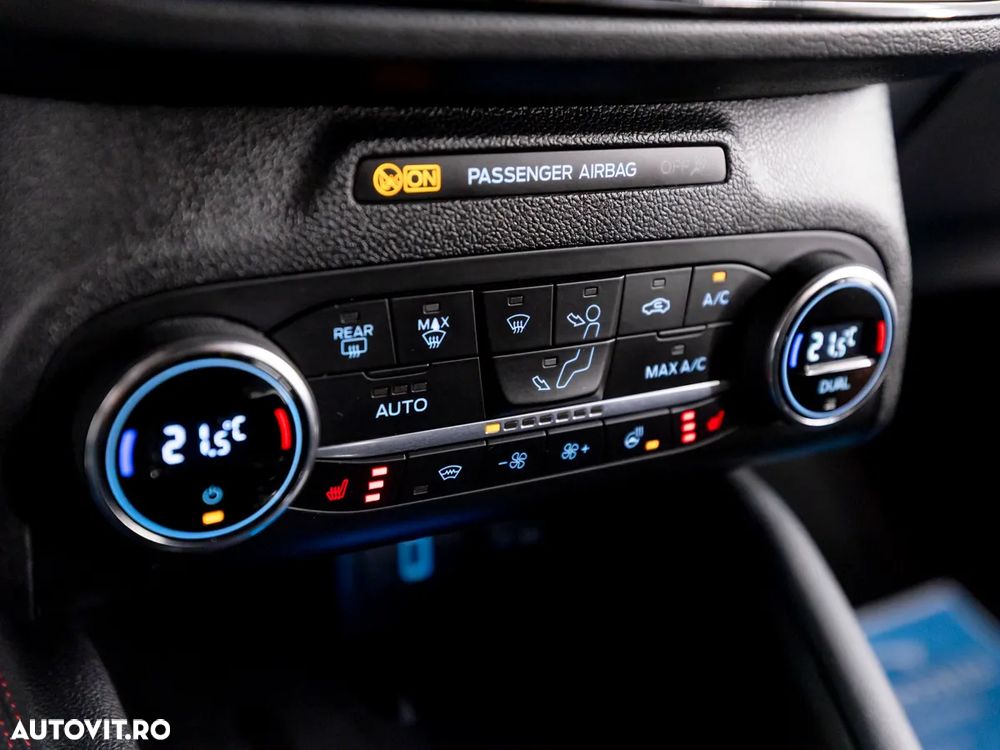 Ford Focus 1.0 EcoBoost Hybrid ST-LINE STYLE - 16