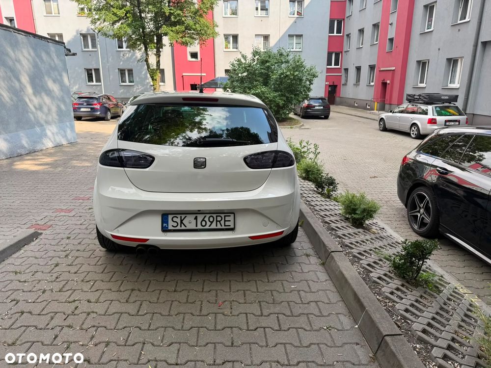 Seat Leon 1.8 TSI Style DSG - 4