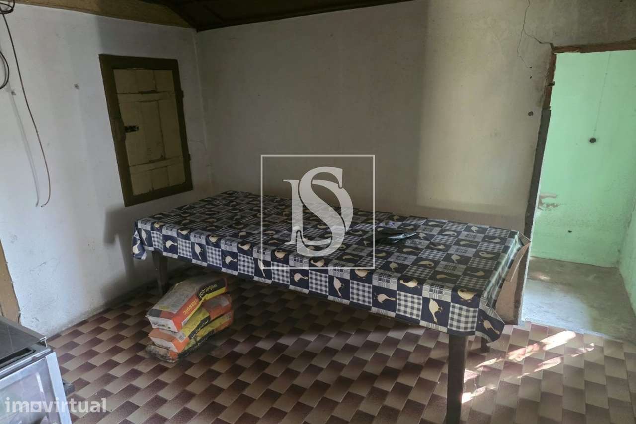 Moradia para Restaurar T3 Venda em Campo de Besteiros,Tondela - Grande imagem: 5/23