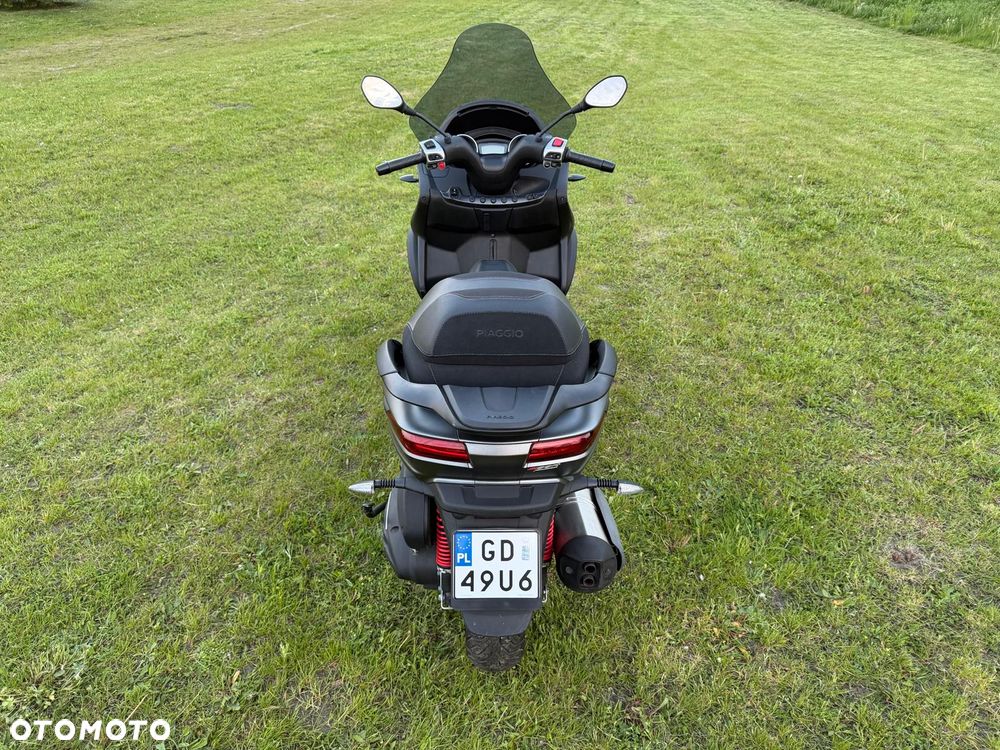 Piaggio MP-3 - 4