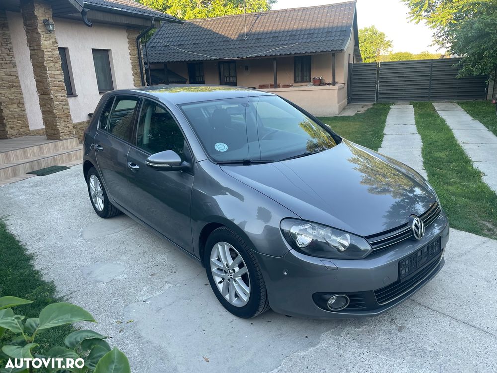 Volkswagen Golf - 2