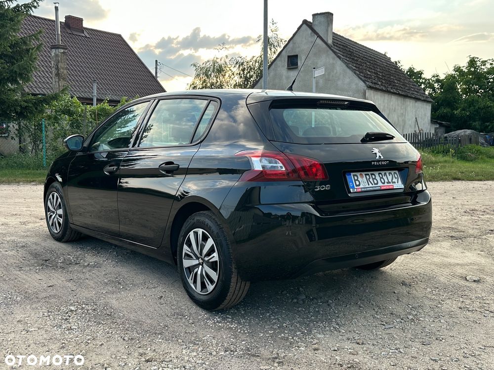 Peugeot 308 - 13