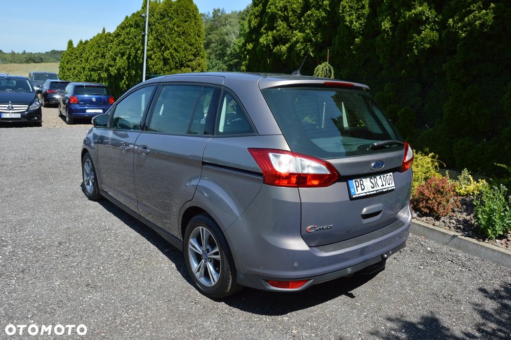 Ford Grand C-MAX - 5