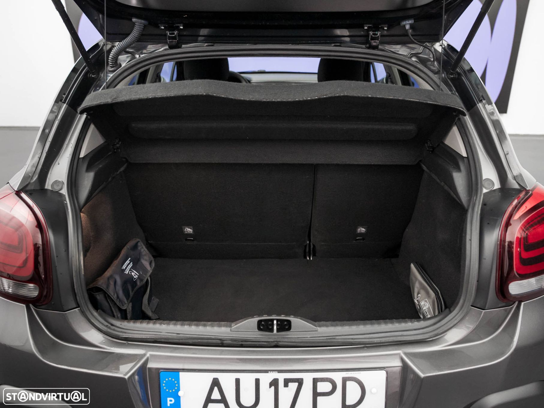 Citroën C3 1.5 BlueHDi Shine Pack - 11