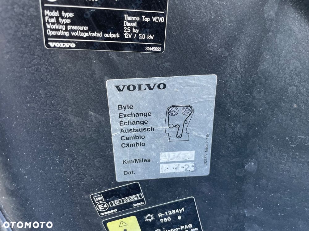 Volvo V60 D3 Geartronic RDesign - 36