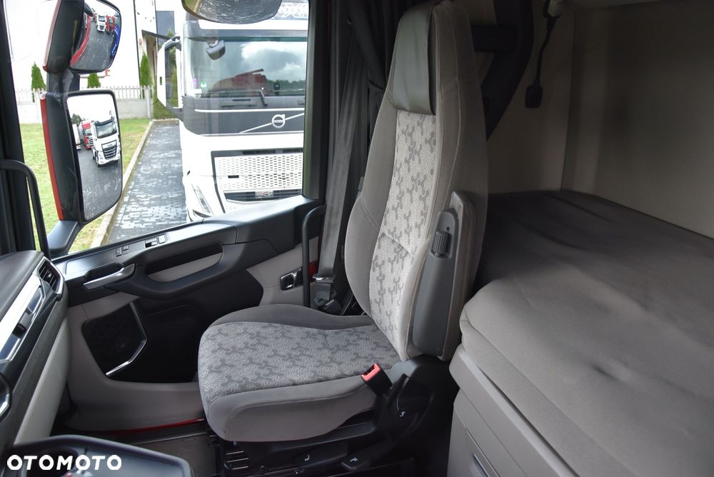 Scania R450 BOGATO WYPOSAŻONA *NAVI* VIRTUALNE ZEGARY* 2017/2018 *FULL LED* STANDARD *Retarder** ! Jak nowa ! ! - 26