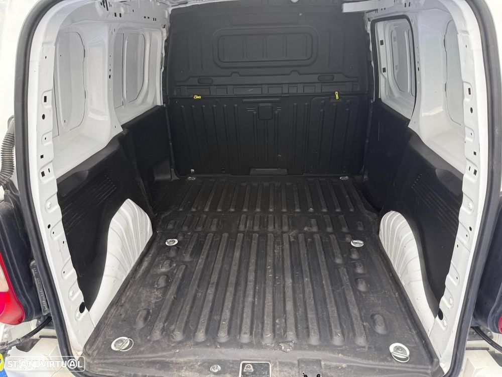 Opel Combo Van L1H1 1.5 CDTI Enjoy 100 Cg. Standard - 12