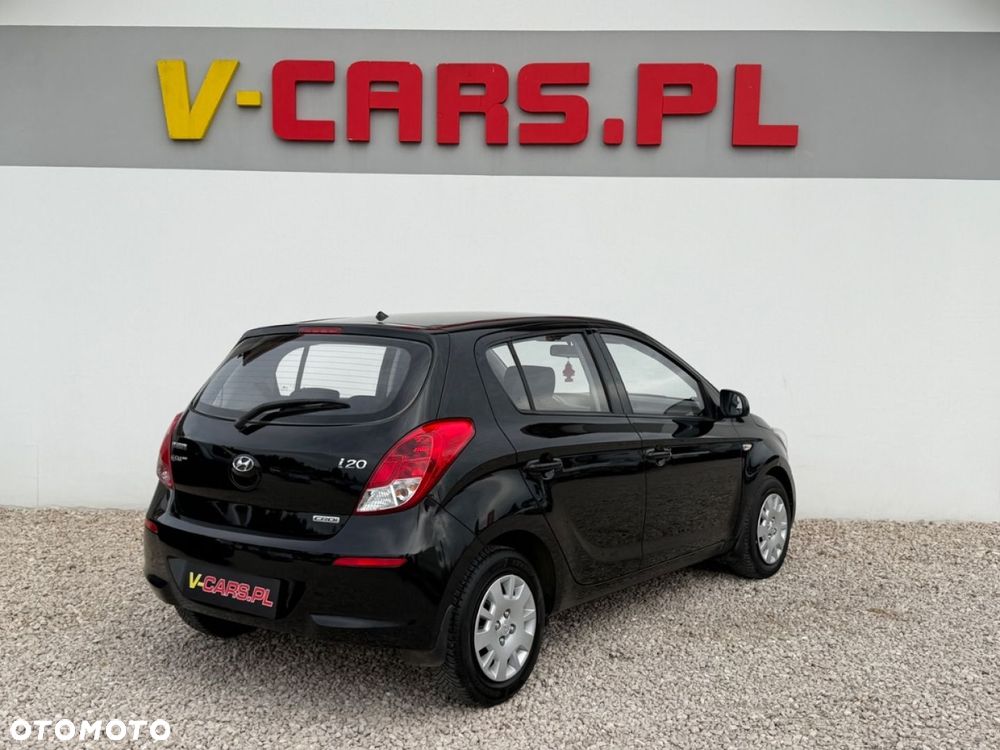 Hyundai i20 - 23