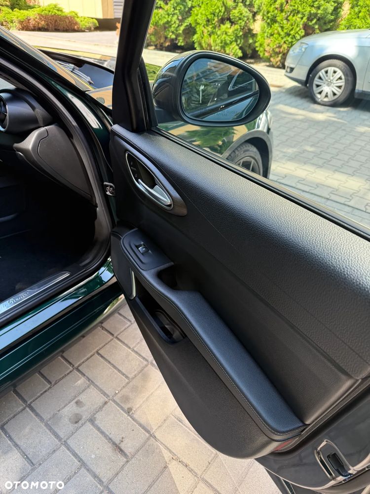 Alfa Romeo Giulia - 16