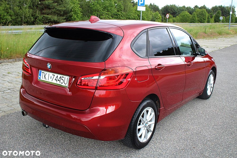 BMW Seria 2 216d - 14