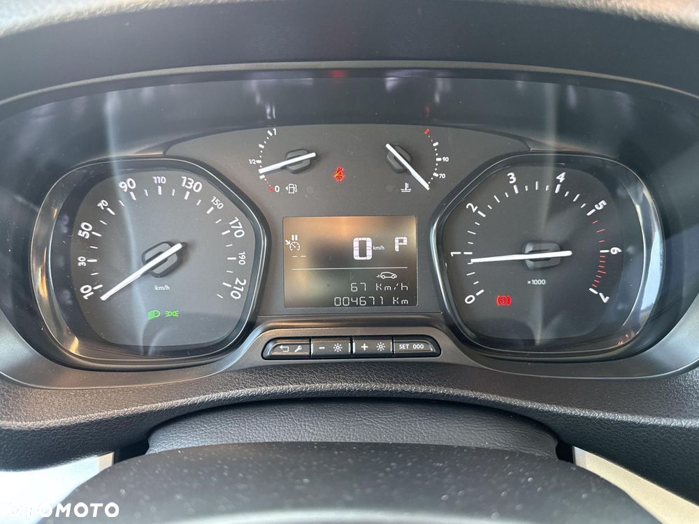 Toyota Proace Verso 2.0 D4-D Long Business - 17
