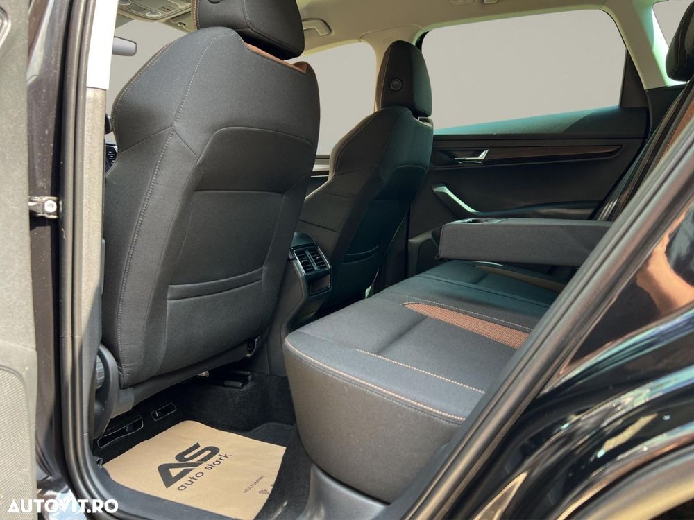 Skoda Karoq 2.0 TDI SCR 4x4 DSG Scout - 16