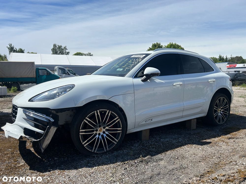 Porsche Macan GTS PDK - 2