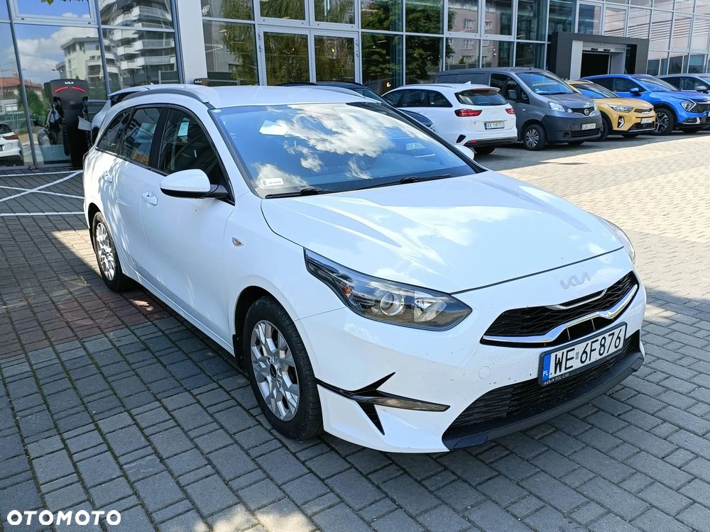 Kia Ceed 1.5 T-GDI M - 4