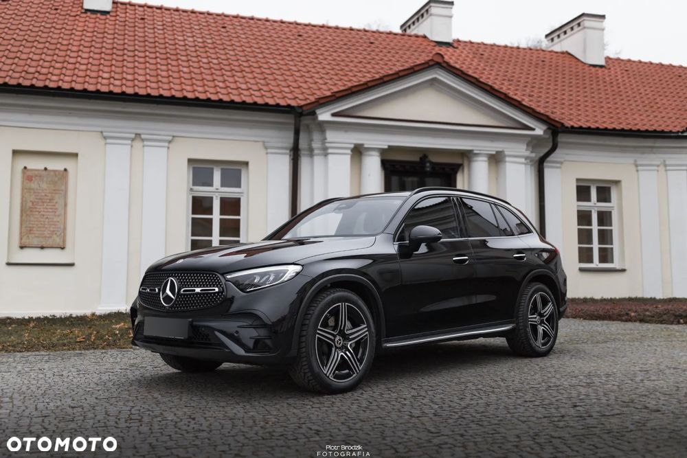 Mercedes-Benz GLC 200 mHEV 4-Matic AMG Line - 1