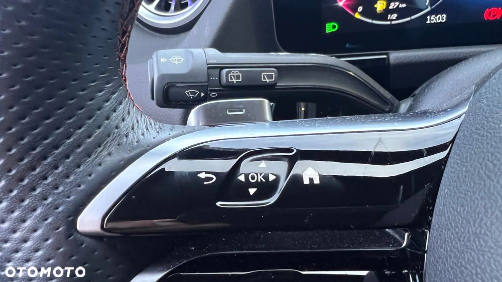 Mercedes-Benz GLA 200 AMG Line - 21