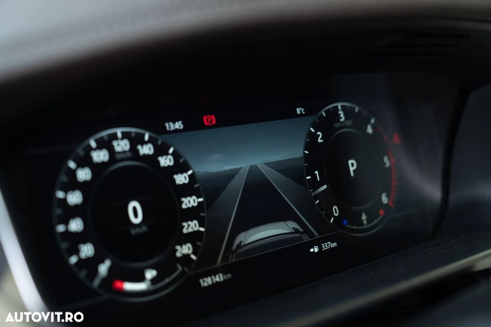 Land Rover Range Rover Sport 3.0 I6 D250 MHEV HSE Dynamic - 27